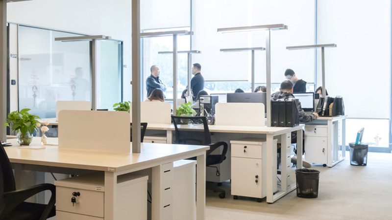 行业背景：管理咨询行业在企业发展中的重要性